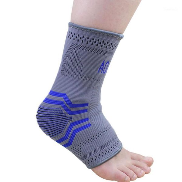 1 pair elastic compression running ankle brace support arthritis bandage sprain foot wrap outdoor climbing basketball protection1, Blue;black
1 pair elastic compression running ankle brace support arthritis bandage sprain foot wrap outdoor climbing basketball protection1, Blue;black