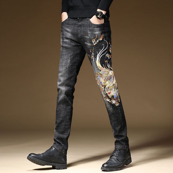 2021 new male autumn embroidered jeans men's stretch personality wild trend pattern black blue badge thick trousers 4s6n
2021 new male autumn embroidered jeans men's stretch personality wild trend pattern black blue badge thick trousers 4s6n