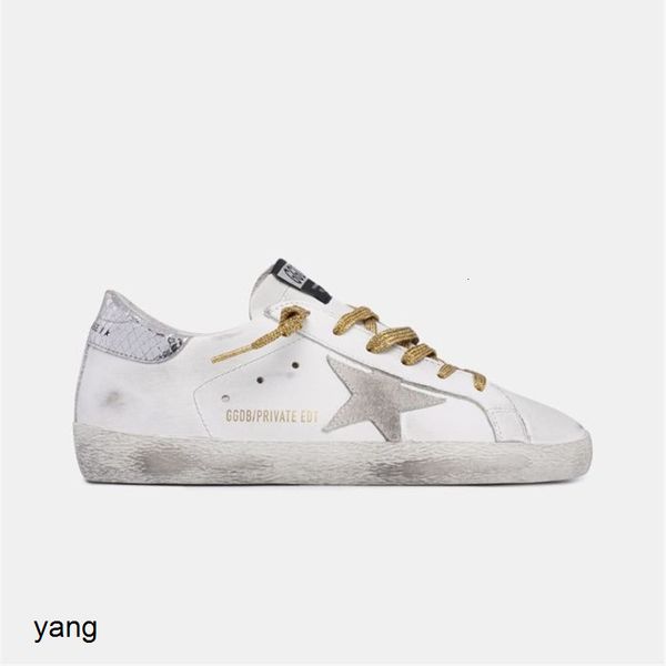 new products in autumn winter: old leather men's and women's casual board shoes, mandarin duck shoes
new products in autumn winter: old leather men's and women's casual board shoes, mandarin duck shoes