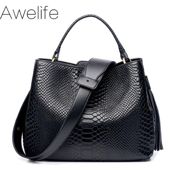 leather handbag women genuine leather messenger bag fashion shoulder brand bag ladies chest handbag
leather handbag women genuine leather messenger bag fashion shoulder brand bag ladies chest handbag