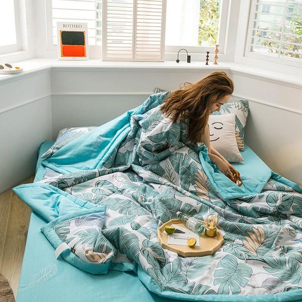 comforters & sets cotton summer cool quilt single and double student dormitory air-conditioning can be equipped with four
comforters & sets cotton summer cool quilt single and double student dormitory air-conditioning can be equipped with four