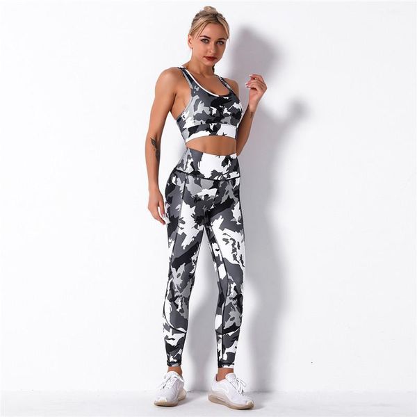 blackarachnia camo print yoga set fitness women sports running suit gym wear halter bra workout elastic push up yoga set pockets, White;red
blackarachnia camo print yoga set fitness women sports running suit gym wear halter bra workout elastic push up yoga set pockets, White;red