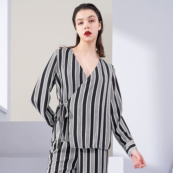 2021 new spring autumn striped lace women's pajamas with sleeve thin leg pants and comfortable suit home clothes foz1, Black;red
2021 new spring autumn striped lace women's pajamas with sleeve thin leg pants and comfortable suit home clothes foz1, Black;red