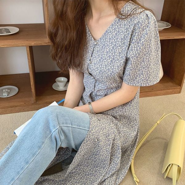 chic women summer v neck floral long shirt dress tender slim waist short sleeve single breasted midi sundress y200805, Black;pink
chic women summer v neck floral long shirt dress tender slim waist short sleeve single breasted midi sundress y200805, Black;pink