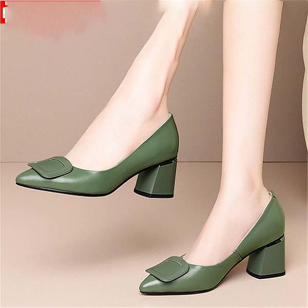 live large 34-45 2020 fashions genuine leather bombs shallow ladies will see high heels office women's shoes, Black;brown
live large 34-45 2020 fashions genuine leather bombs shallow ladies will see high heels office women's shoes, Black;brown