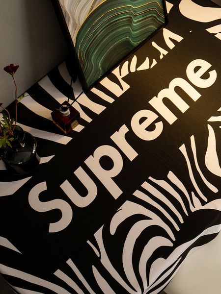 chaopai nordic waterproof and dustproof creative tea table desk ins wind household rectangular tablecloth art
chaopai nordic waterproof and dustproof creative tea table desk ins wind household rectangular tablecloth art