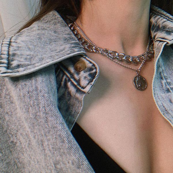 aomu gold punk multi layer curb cuban chunky thick portrait choker necklace women vintage carved coin pendant necklace jewelry, Silver
aomu gold punk multi layer curb cuban chunky thick portrait choker necklace women vintage carved coin pendant necklace jewelry, Silver