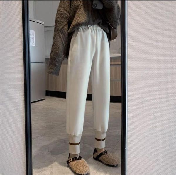 women's pants & capris winter women elastic waist korean style woolen jogging femme 2021 warm casual high harem trousers, Black;white
women's pants & capris winter women elastic waist korean style woolen jogging femme 2021 warm casual high harem trousers, Black;white