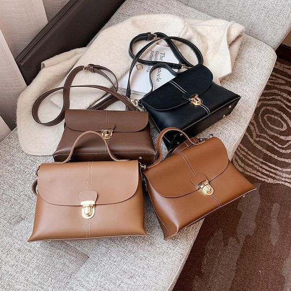 cross body fashion women's 2021 business style handbag ins crossbody senior girl commuter bag tide
cross body fashion women's 2021 business style handbag ins crossbody senior girl commuter bag tide