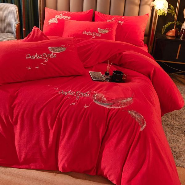 bedding sets four of plush coral velvet winter thickened warm flannel double bed sheets
bedding sets four of plush coral velvet winter thickened warm flannel double bed sheets