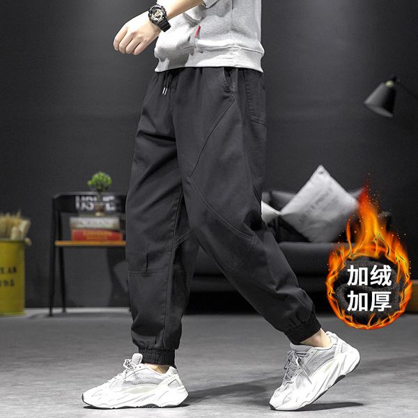 2020 winter new plush casual loose splicing fashion large men's thickened warm pants, Black
2020 winter new plush casual loose splicing fashion large men's thickened warm pants, Black