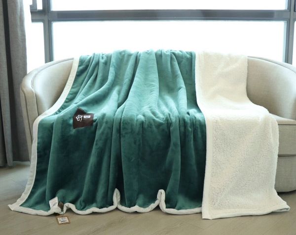 2020 warm designer blankets velvet luxury blanket for sofa chair bed saling throw blankets home decoration
2020 warm designer blankets velvet luxury blanket for sofa chair bed saling throw blankets home decoration