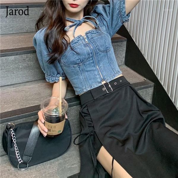 retro elegant square collar zipper short denim crop + black irregular split skirt set summer two-piece women's fashion suits1, White
retro elegant square collar zipper short denim crop + black irregular split skirt set summer two-piece women's fashion suits1, White