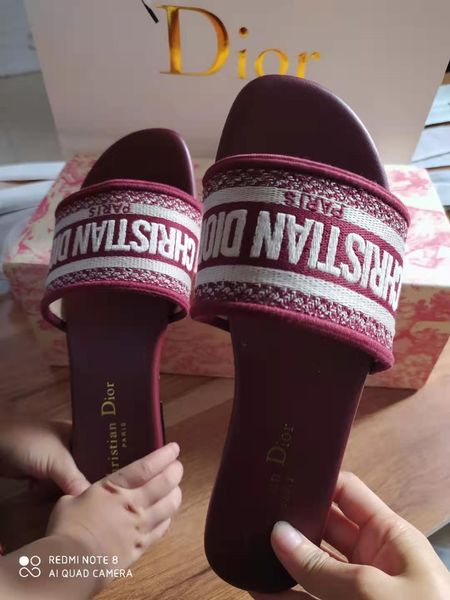 2019 slippers ladies summer rubber sandals beach slippers fashionable wear-resistant slippers indoor shoe size, comfortable, Black
2019 slippers ladies summer rubber sandals beach slippers fashionable wear-resistant slippers indoor shoe size, comfortable, Black