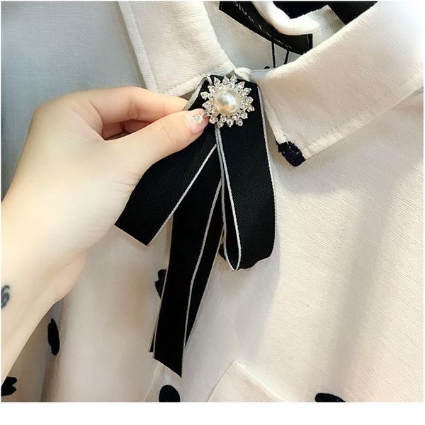 women's fashion bow brooch floating tie pins pearl rhinestones brooches for women lapel pin cor fabric clothing jlldgk, Black;gray
women's fashion bow brooch floating tie pins pearl rhinestones brooches for women lapel pin cor fabric clothing jlldgk, Black;gray