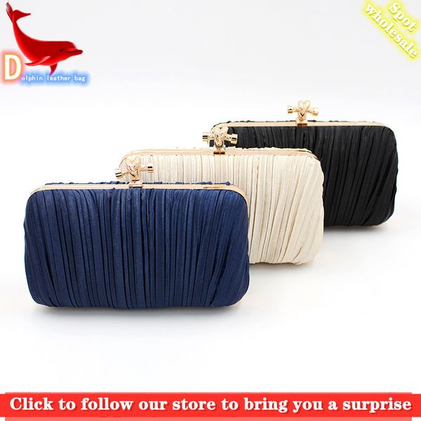 new handmade pleated dinner bag wholesale hand-held ladies bag pleated crossbody evening bag horizontal
new handmade pleated dinner bag wholesale hand-held ladies bag pleated crossbody evening bag horizontal