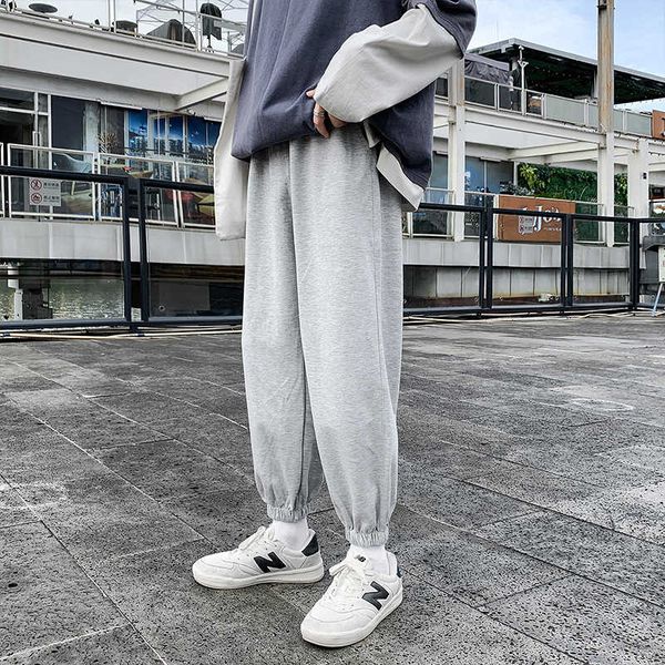 autumn 2020 new men's casual korean fashion youth versatile loose sports legged pants for men, Black
autumn 2020 new men's casual korean fashion youth versatile loose sports legged pants for men, Black