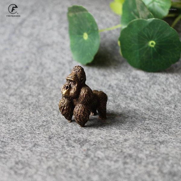 bronze gorilla statue office room desk ornament miniature copper monkey figurine key chain ring pendant home decor kids gift toy1
bronze gorilla statue office room desk ornament miniature copper monkey figurine key chain ring pendant home decor kids gift toy1