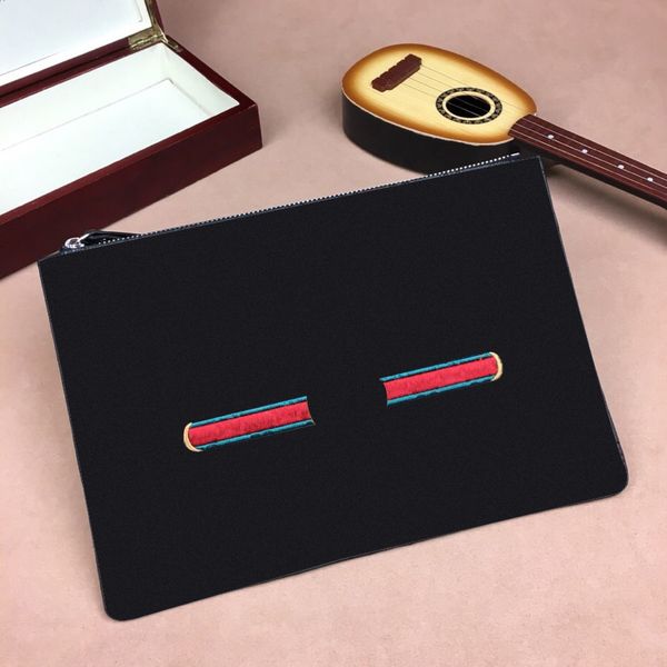 2020handbags men clip bag leather hand caught business envelope bag zipper large capacity handman pursethe new tide, Red;black
2020handbags men clip bag leather hand caught business envelope bag zipper large capacity handman pursethe new tide, Red;black