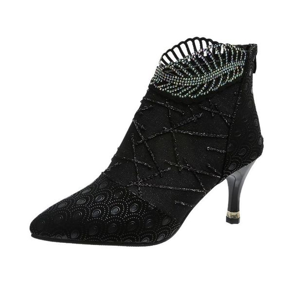 2021 the new bright crystal thin stilettos high women's toe pointed leather from female ankle boots strass shoes 1e2k, Black
2021 the new bright crystal thin stilettos high women's toe pointed leather from female ankle boots strass shoes 1e2k, Black