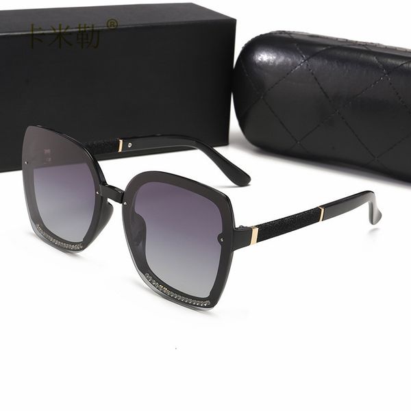 2020 new women's polarized sunglasses fashion classic travel sunglasses travel vacation sunglasses 267 kml-designer, White;black
2020 new women's polarized sunglasses fashion classic travel sunglasses travel vacation sunglasses 267 kml-designer, White;black