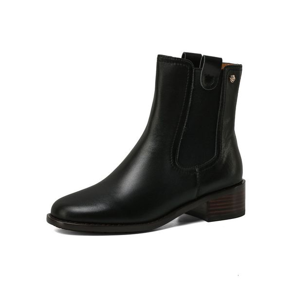2021 new elegant genuine leather ankle boots autumn winter high heels women quality brand office lady shoes woman src5, Black
2021 new elegant genuine leather ankle boots autumn winter high heels women quality brand office lady shoes woman src5, Black