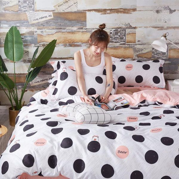 bedding sets 2021 winter set duvet cover 150x200cm 180x220cm bedsheet pillowcaes bed clothes cartoon bedset dot bear
bedding sets 2021 winter set duvet cover 150x200cm 180x220cm bedsheet pillowcaes bed clothes cartoon bedset dot bear