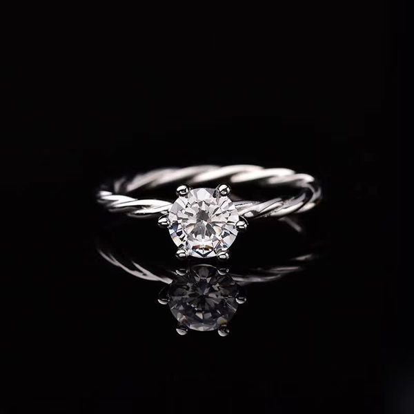 1ct d color moissanite diamond ring women engagement s925 sterling silver platinum plated rings vvs1 fine jewelry
1ct d color moissanite diamond ring women engagement s925 sterling silver platinum plated rings vvs1 fine jewelry