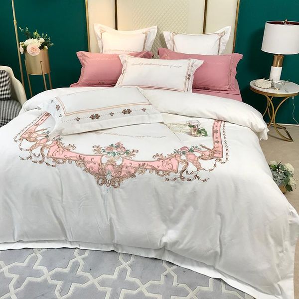 2021 luxury white 100% cotton thicken sanding floral embroidery bedding set double duvet cover set flat/fitted sheet pillowcases
2021 luxury white 100% cotton thicken sanding floral embroidery bedding set double duvet cover set flat/fitted sheet pillowcases