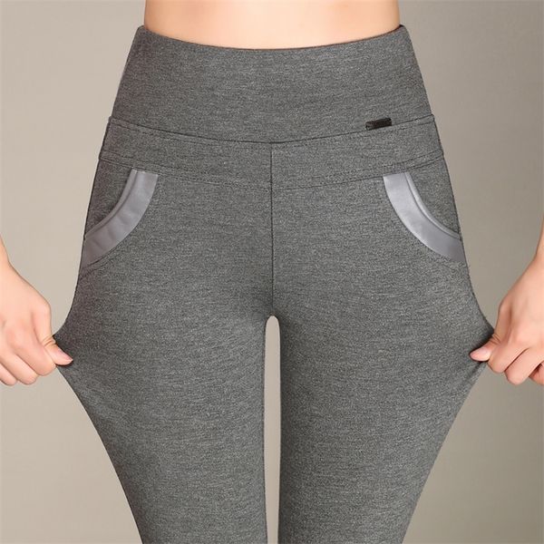 plus 6xl 5xl high women casual long trousers elastic waist black blue gray wine pencil pants female large size y200114, Black;white
plus 6xl 5xl high women casual long trousers elastic waist black blue gray wine pencil pants female large size y200114, Black;white