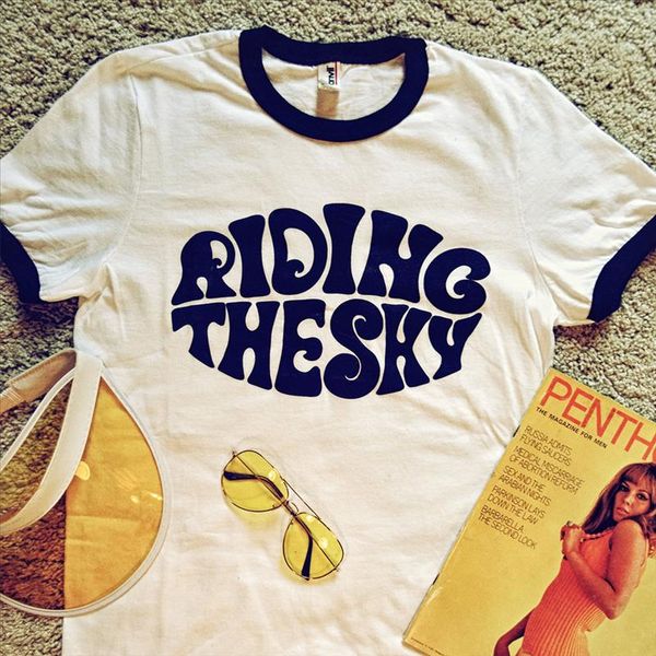 riding the shy vintage graphic shirt oversize loose letters tee short sleeve harajuku casual 70s 80s tumblr t shirt women, White
riding the shy vintage graphic shirt oversize loose letters tee short sleeve harajuku casual 70s 80s tumblr t shirt women, White