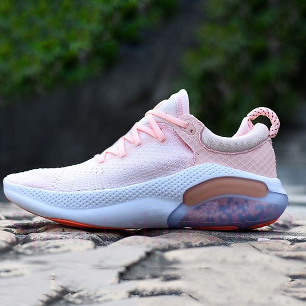 2020 joyride run fk designer fashion men women running shoes pink triple black white red breathable trainers sneakers
2020 joyride run fk designer fashion men women running shoes pink triple black white red breathable trainers sneakers