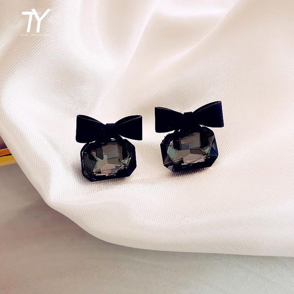 mysterious black bow square glass pendant dangle earrings for woman 2020 new fashion korean jewelry girl's unusual earrings, Silver
mysterious black bow square glass pendant dangle earrings for woman 2020 new fashion korean jewelry girl's unusual earrings, Silver