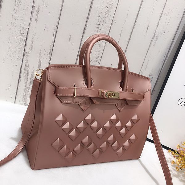 new professional platinum jellybag portable gel bag shoulder womens bag frosted diagonal crossbody versatile laser bag
new professional platinum jellybag portable gel bag shoulder womens bag frosted diagonal crossbody versatile laser bag