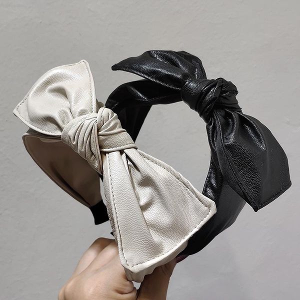 hair accessories korean-style dongdaemun headband leather fashion classic retro bow wide-brimmed graceful
hair accessories korean-style dongdaemun headband leather fashion classic retro bow wide-brimmed graceful