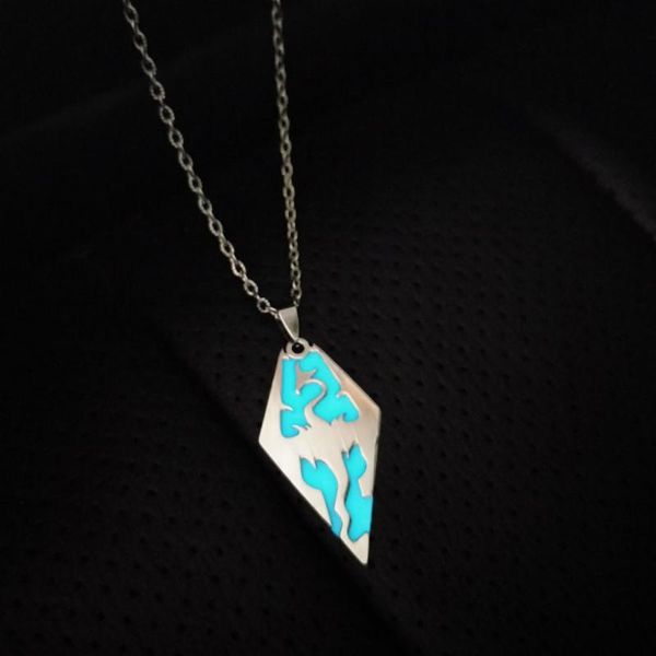 stainless steel skull golw in the dark pendant necklace luminous creative personality necklace fashion jewelry, Silver
stainless steel skull golw in the dark pendant necklace luminous creative personality necklace fashion jewelry, Silver