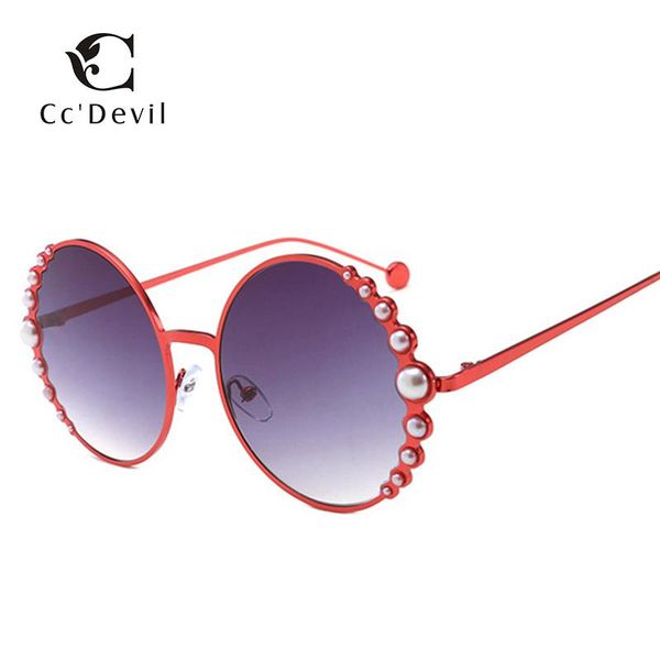 sunglasses 2021 luxury beads round women fashion alloy frame brand pearls designer sun glasses for female black shades uv400, White;black
sunglasses 2021 luxury beads round women fashion alloy frame brand pearls designer sun glasses for female black shades uv400, White;black