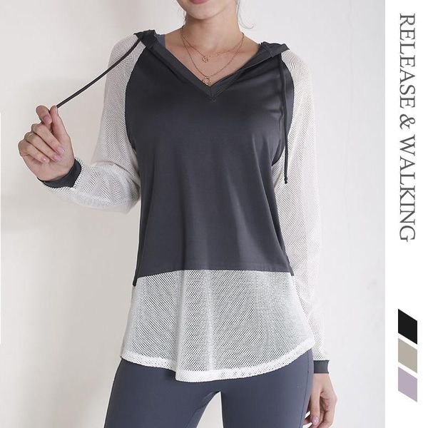 r&w women mesh sleeve hollow fabric adopts stitching design breathable fitness t-shirt exerice shirt with hats ups tshirt1, Black;blue
r&w women mesh sleeve hollow fabric adopts stitching design breathable fitness t-shirt exerice shirt with hats ups tshirt1, Black;blue