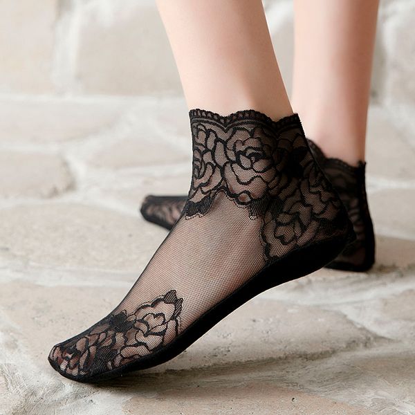 nest 5 pairs/lot women embroidery crew silk socks cotton colorful thin skin women socks q1219, Black;white
nest 5 pairs/lot women embroidery crew silk socks cotton colorful thin skin women socks q1219, Black;white