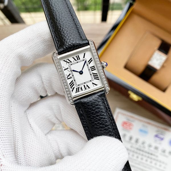 2020 classic tank solo quartz woman watches joker leather ladies wristwatches square womens watch 24*31mm d3151, Slivery;black
2020 classic tank solo quartz woman watches joker leather ladies wristwatches square womens watch 24*31mm d3151, Slivery;black