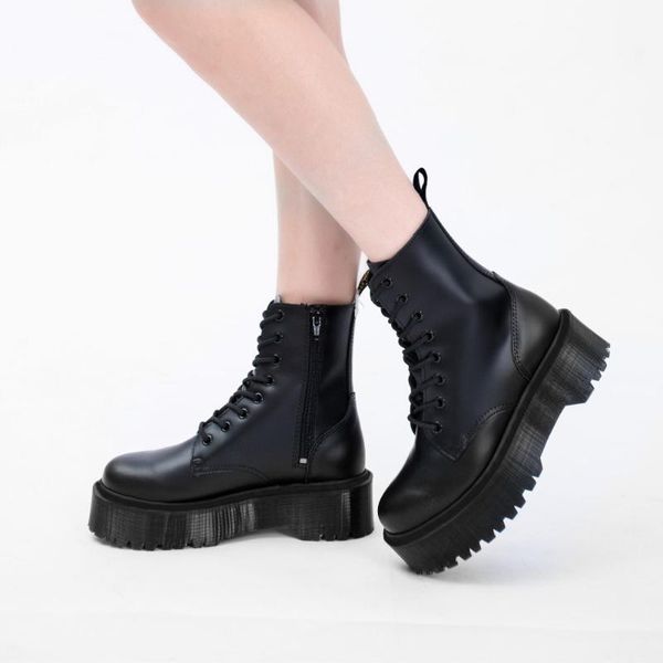 woman boots with small bagsthick bottom elegant autumn fashion shoes, Black 
woman boots with small bagsthick bottom elegant autumn fashion shoes, Black