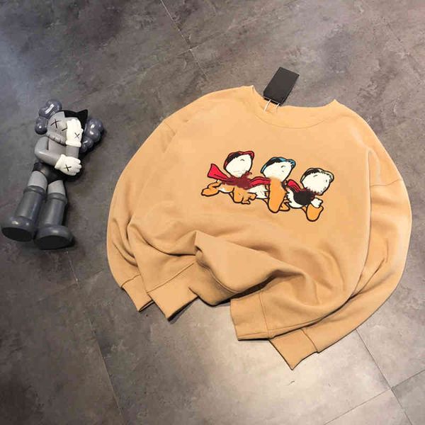 2022 factory wholesale new model spring 21 age reduced three ducks three-dimensional embroidery casual loose pullover round neck sweater, White;black
2022 factory wholesale new model spring 21 age reduced three ducks three-dimensional embroidery casual loose pullover round neck sweater, White;black