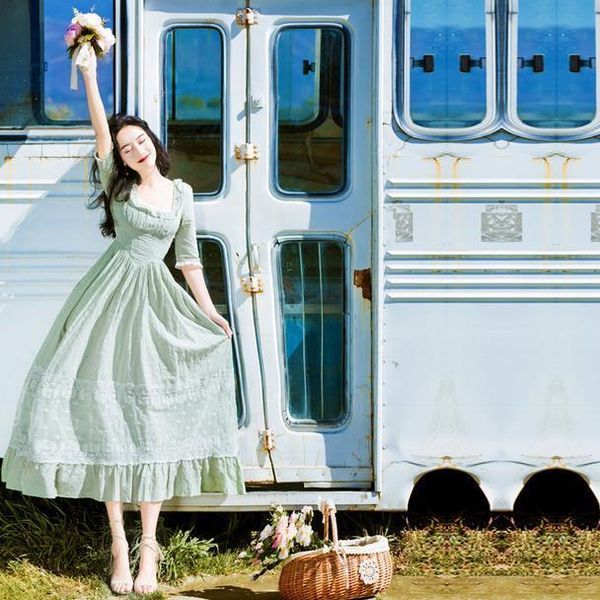 2021 green spring new arrival elegant square collar short sleeve solid color long lace cotton dress ae997, Black;gray
2021 green spring new arrival elegant square collar short sleeve solid color long lace cotton dress ae997, Black;gray