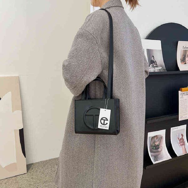 shoulder bags luxury designer handbags mini telfar tas for women pu leather famous brand ladies shopping dead purse 1227
shoulder bags luxury designer handbags mini telfar tas for women pu leather famous brand ladies shopping dead purse 1227