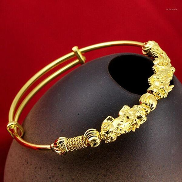 pixiu gold bracelet women sweet adjustable lucky brass bangle female new fashion birthday wedding jewelry mistress gifts1, Black
pixiu gold bracelet women sweet adjustable lucky brass bangle female new fashion birthday wedding jewelry mistress gifts1, Black