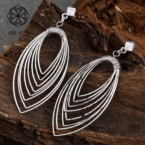 dangle & chandelier vintage women's hanging earrings jewelry gothic hoop earring stud alloy jewellery fashion arrival 2021 sale, Silver
dangle & chandelier vintage women's hanging earrings jewelry gothic hoop earring stud alloy jewellery fashion arrival 2021 sale, Silver