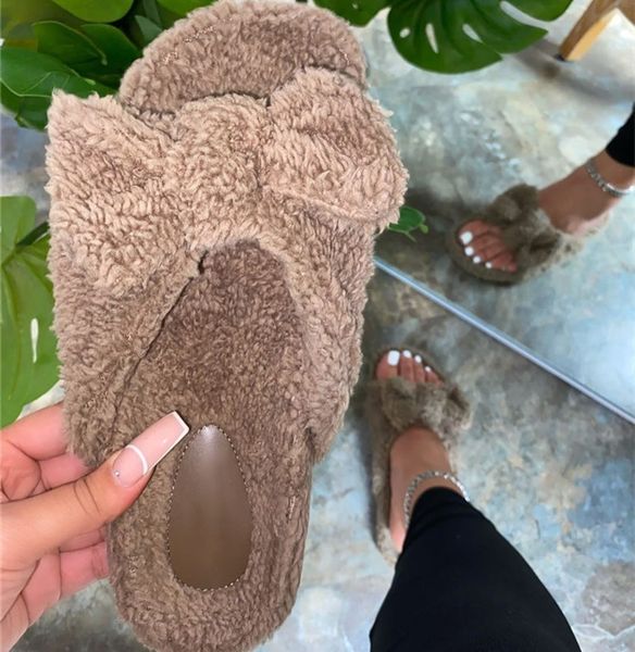 designers lovely women fleece slippers winter warm bowknot low-heeled slippers casual sports beach flip-flops girls home clothing f112105, Black;grey
designers lovely women fleece slippers winter warm bowknot low-heeled slippers casual sports beach flip-flops girls home clothing f112105, Black;grey