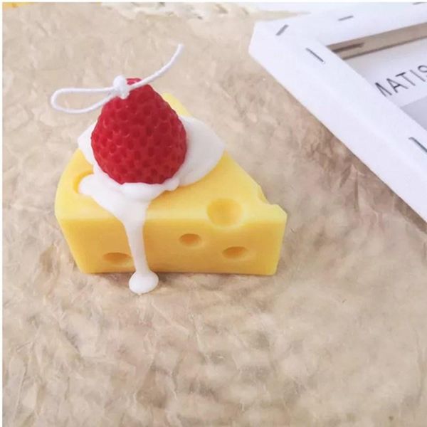 1 шт. симпатичные свечи соевая воска ароматная свеча клубника вишневый сыр моделирование дома аромат домой вечеринка рождественские украшени
1 шт. симпатичные свечи соевая воска ароматная свеча клубника вишневый сыр моделирование дома аромат домой вечеринка рождественские украшени