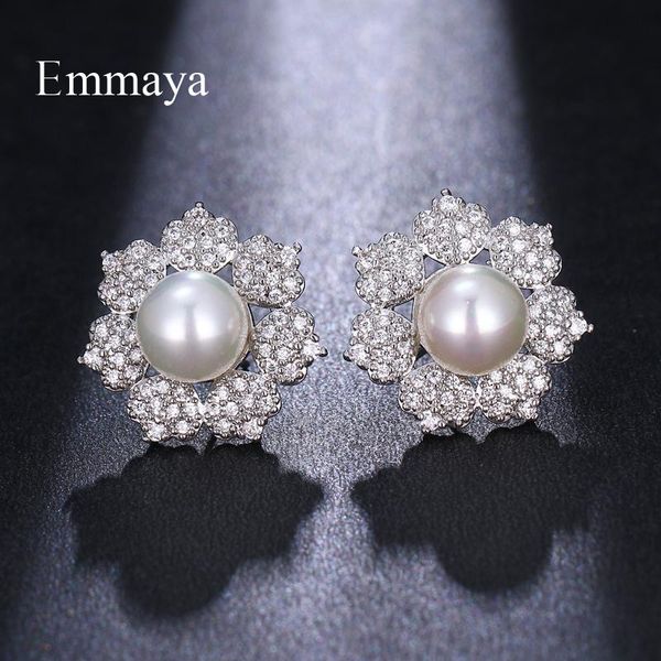 stud emmaya flowers surround pearls shape two colors cubic zircon vivid earring for female banquet cute first choice, Golden;silver
stud emmaya flowers surround pearls shape two colors cubic zircon vivid earring for female banquet cute first choice, Golden;silver