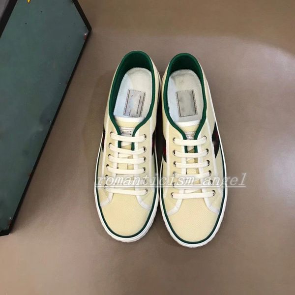 mens womens design tennis 1977 sneaker with web green and red in cotton luxe fashion casual trainer design shoes for men size 35-46, Black;red
mens womens design tennis 1977 sneaker with web green and red in cotton luxe fashion casual trainer design shoes for men size 35-46, Black;red